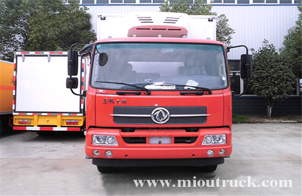 دونغفنغ تيانجين 4X2 35m³ 10ton مبردة شاحنة DFL5160XLCBX18A