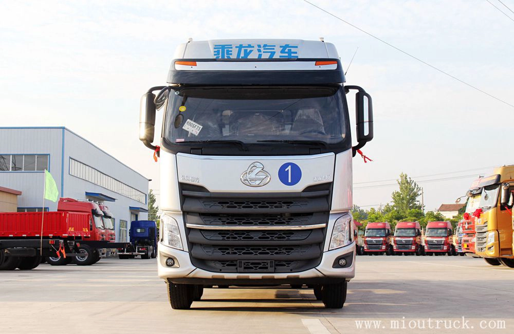 东风乘龙8X8 350HP载货车LZ5310CCYQELA