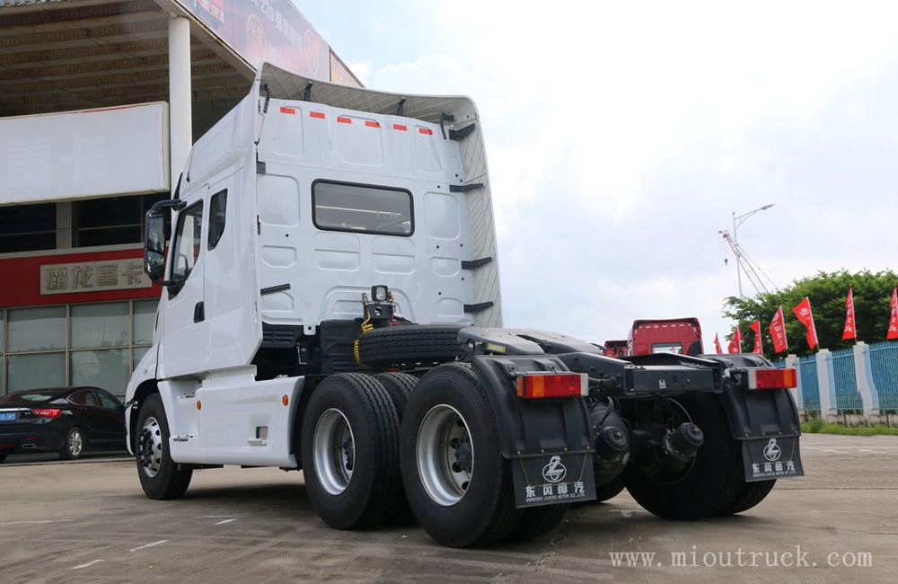 Dongfeng Chenglong T7 6 * 4 430hp 10wheelers Tractor Truck LZ4251T7DA