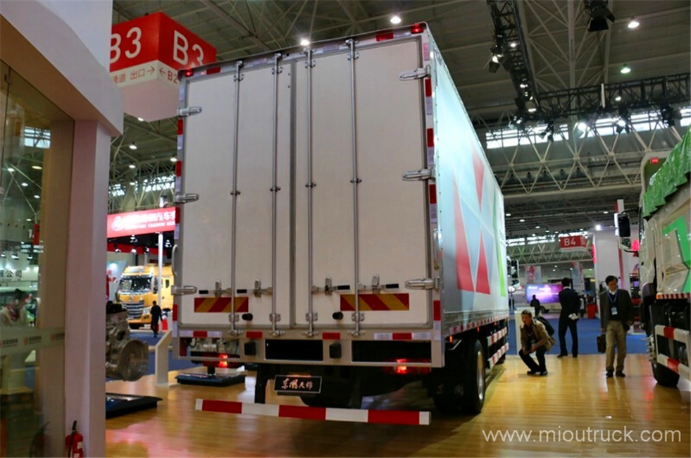 Dongfeng commercial Tianjin 180hp 4x2 kahon van truck (DFL5120XXYB2)