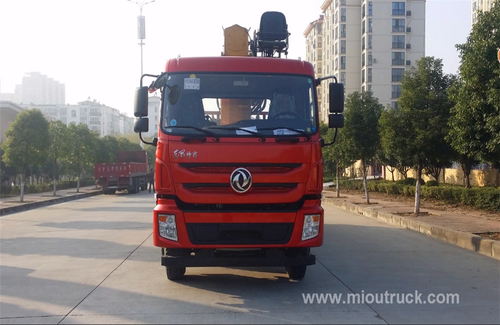 Dongfeng grúa comercial 8 x 4 camión con XCMG grúa de 16 toneladas