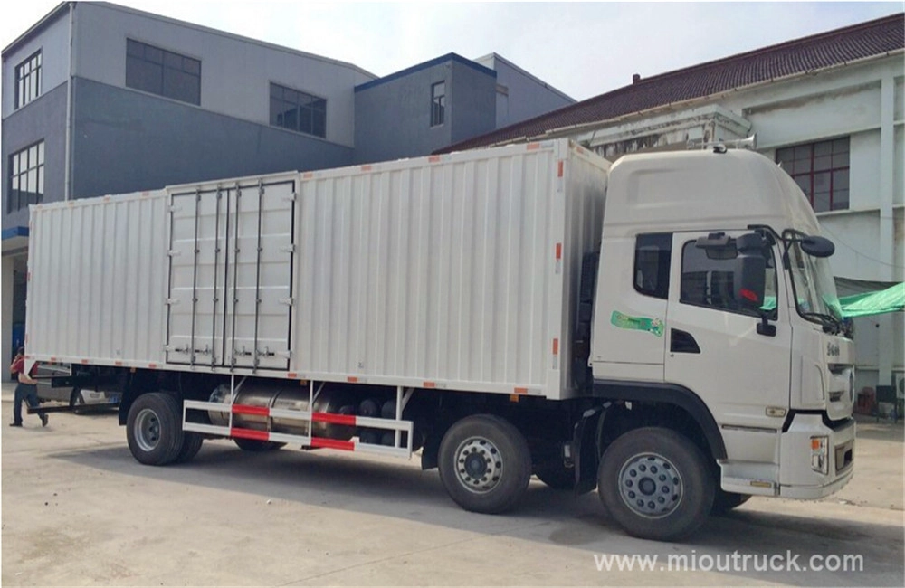 Dongfeng 260hp especial de 9,6 metros 6 x2 van camión (EQ5250XXYFN1) en venta