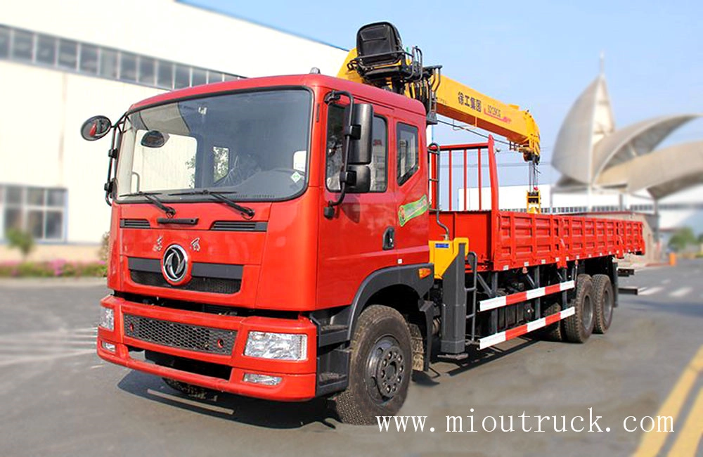 Dongfeng xcmg 12t 6 * 4 prix usine bras droit de camion-grue