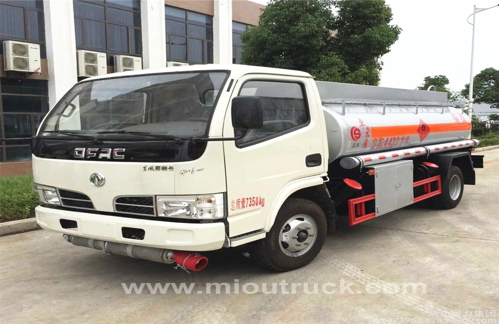 Jualan panas 5000 liter tangki minyak kecil, kapal tangki bahan api dongfeng dengan pengeluar china dispenser bahan api