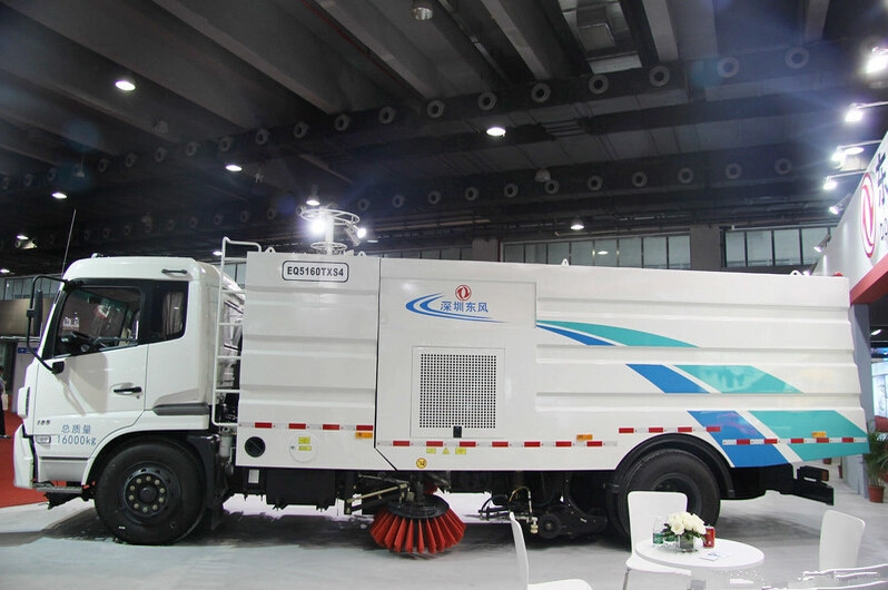 ถนนขายร้อนกวาดรถบรรทุก Dongfeng ถนนผู้ผลิตจีนกวาดรถบรรทุก