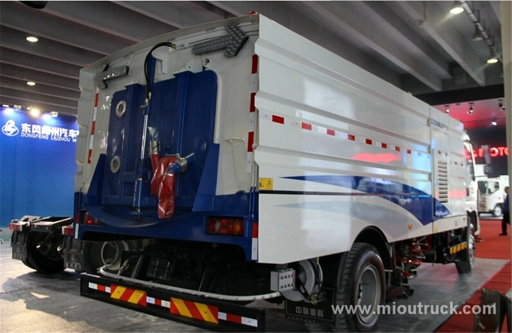 ผลิตภัณฑ์ใหม่จีน Dongfeng Chenglong 4 * 2 ถนนรถบรรทุกกวาด