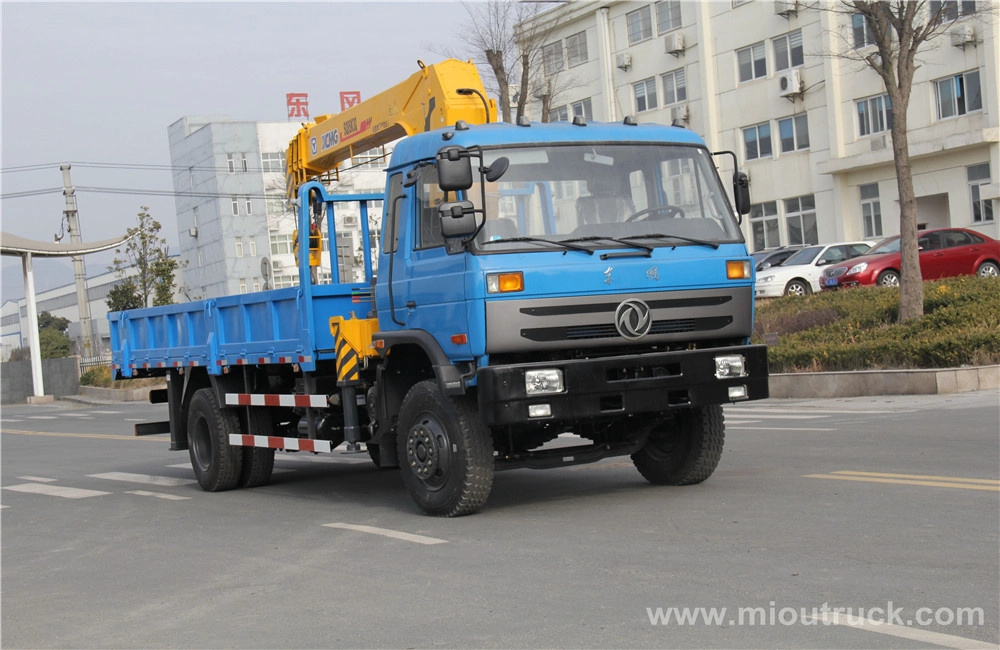 Tianjin Dongfeng 4X2 chassis 4 telescopics boom trucks mounted crane UNIC for sale China suppliers