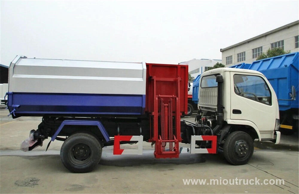 Sử dụng Dongfeng 4x2 xe tải rác nhỏ từ chối xe tải chở rác thu để bán