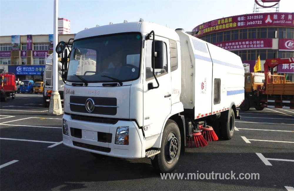 Dongfeng 4x2 ถนนกวาดรถบรรทุก, ทางหลวงกวาดผลิตจีนกวาดถนน
