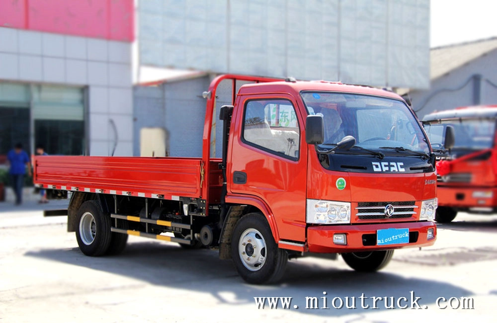 Dongfeng duolika D6 115HP 4,2 M hilera portador de la luz del carro