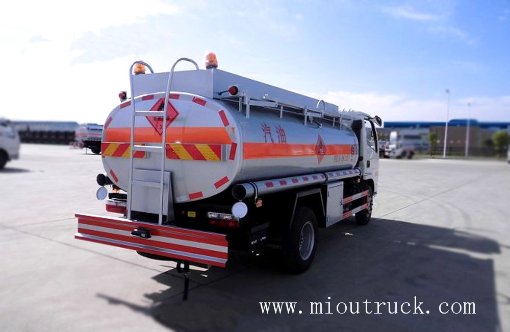 tàu chở dầu 4 * 2 5.3CBM 3,6 tấn CSC5071GJY4 dongfeng Euro4