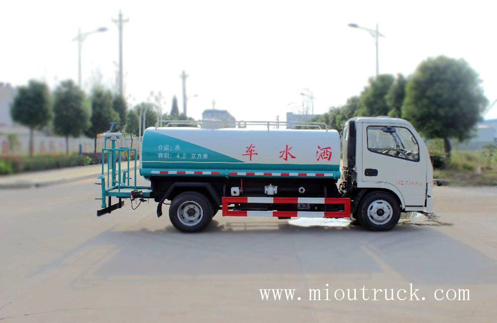 nhỏ nước tàu chở xe tải 5 tấn dongfeng tưới lorry 3.5CBM nước tàu chở xe tải