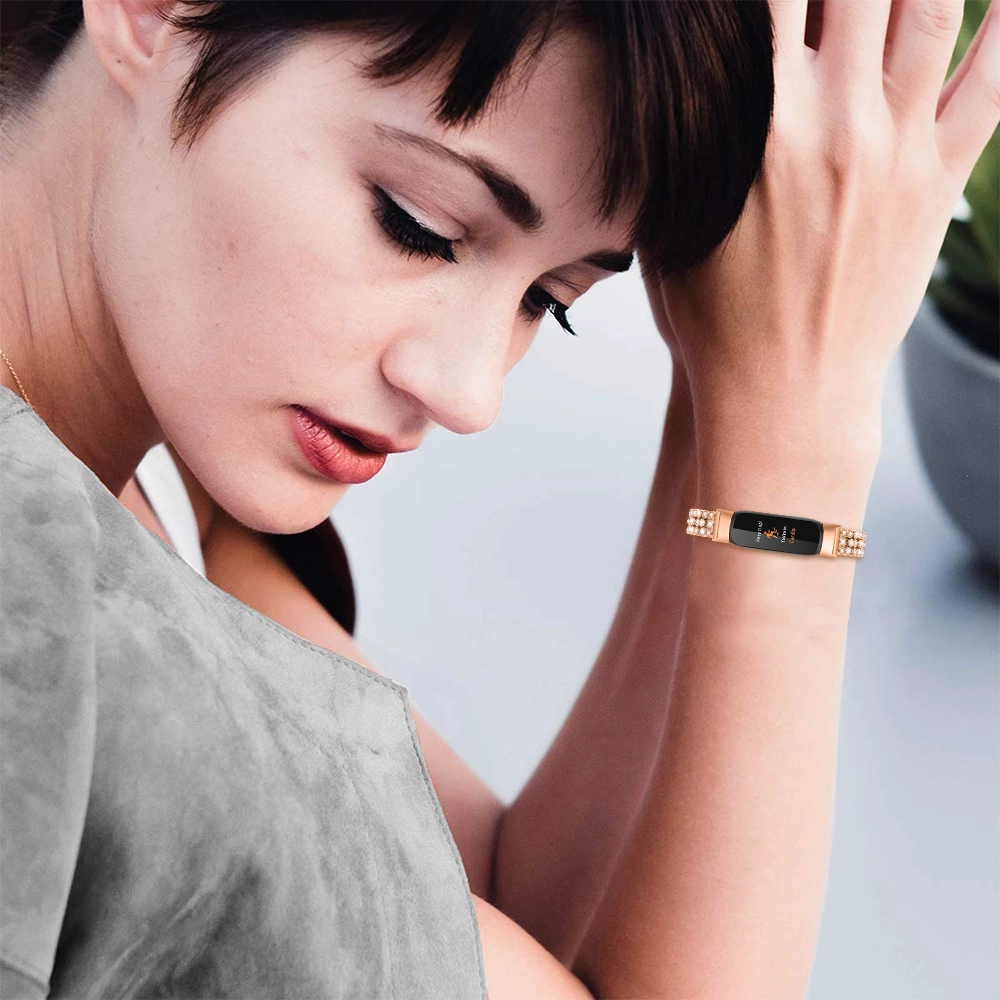 CBFL06 Sıcak Satış Lüks Elmas Bileklik Saat Kayışı Metal Bant Fitbit Luxe Aksesuarları için