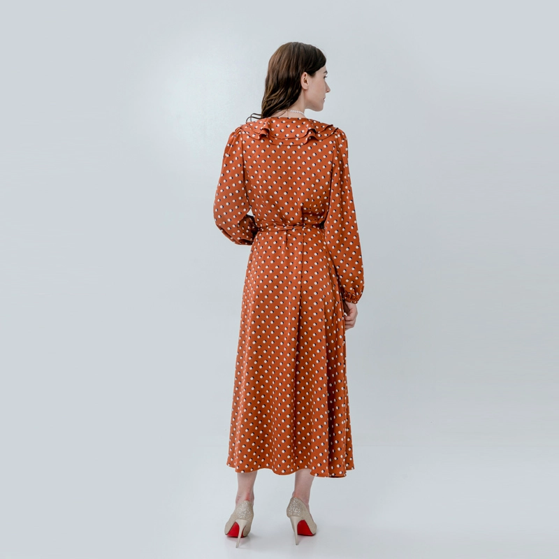 Maxikleid mit V-Ausschnitt und langen Puffärmeln