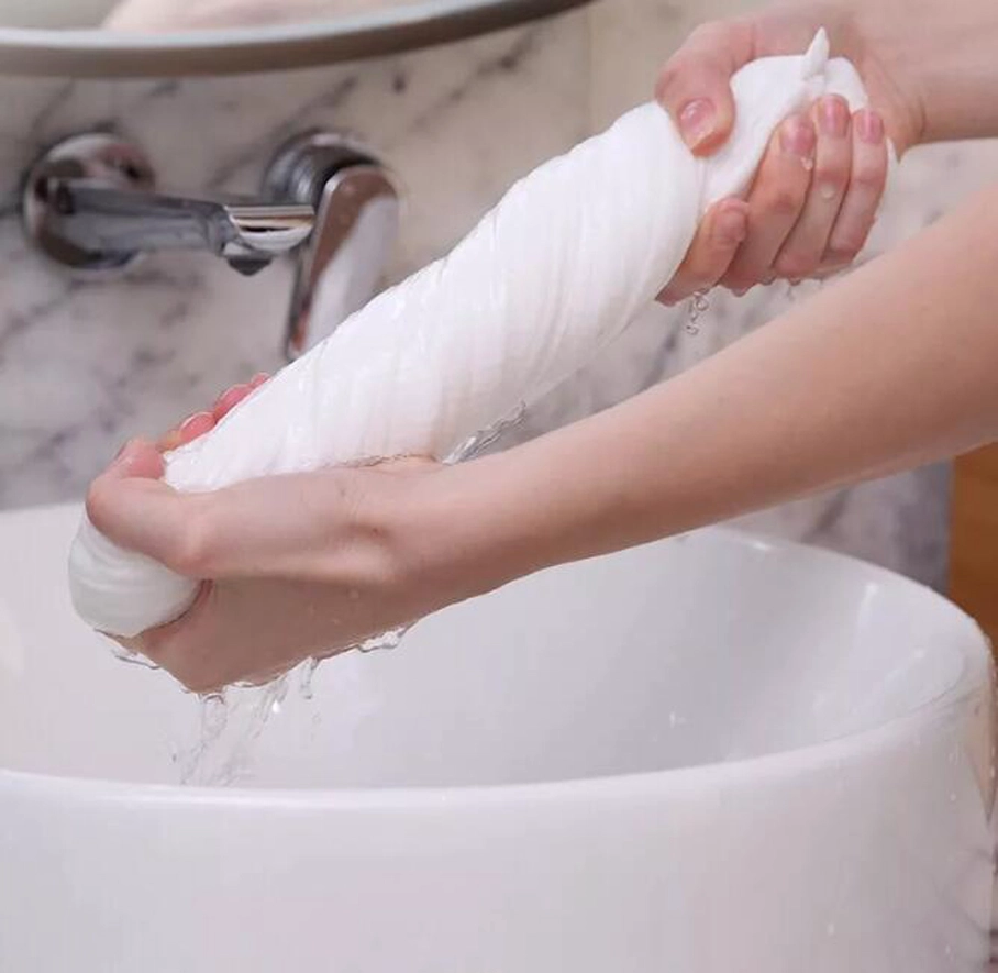 Disposable bath towel