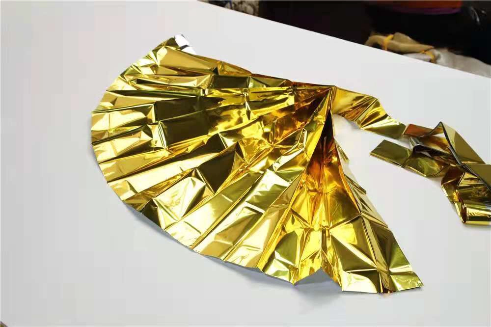 Waterproof Polyfoam Emergency keep warm Foil Rescue Blanket