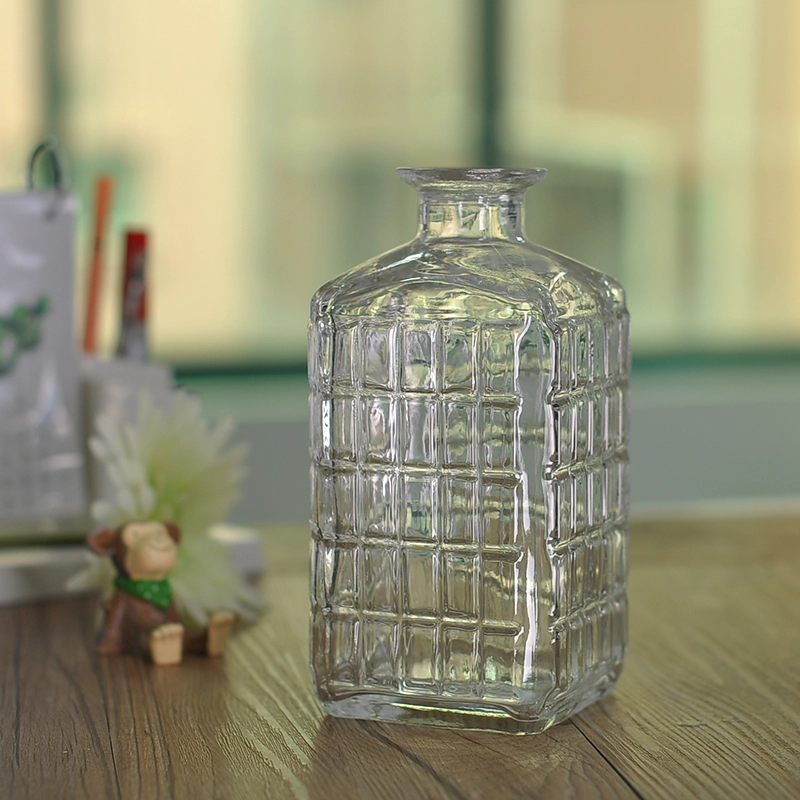 groß China Lieferant Quadrat Glasflasche, Glasflaschen Flaschen Wein Großhandel Glas, klares Glas Wodka-Flasche