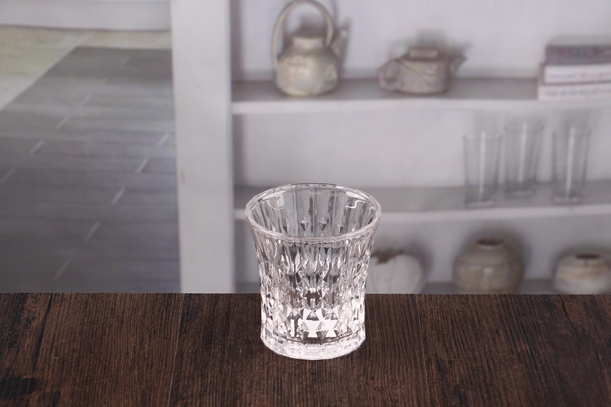 Diamond whiskey glasses