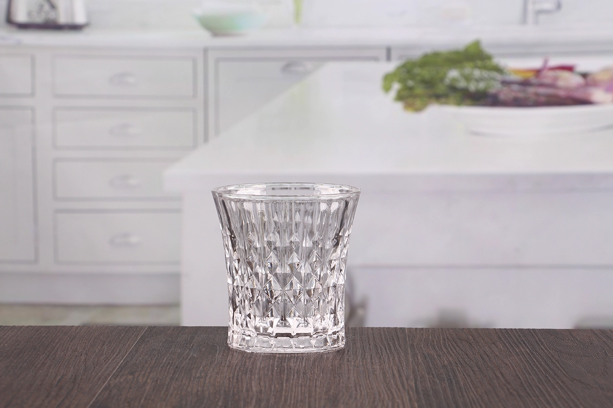 Diamond whiskey glasses