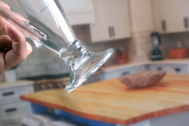 Unique beer mug with handle