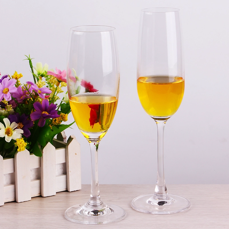 wedding toasting flutes