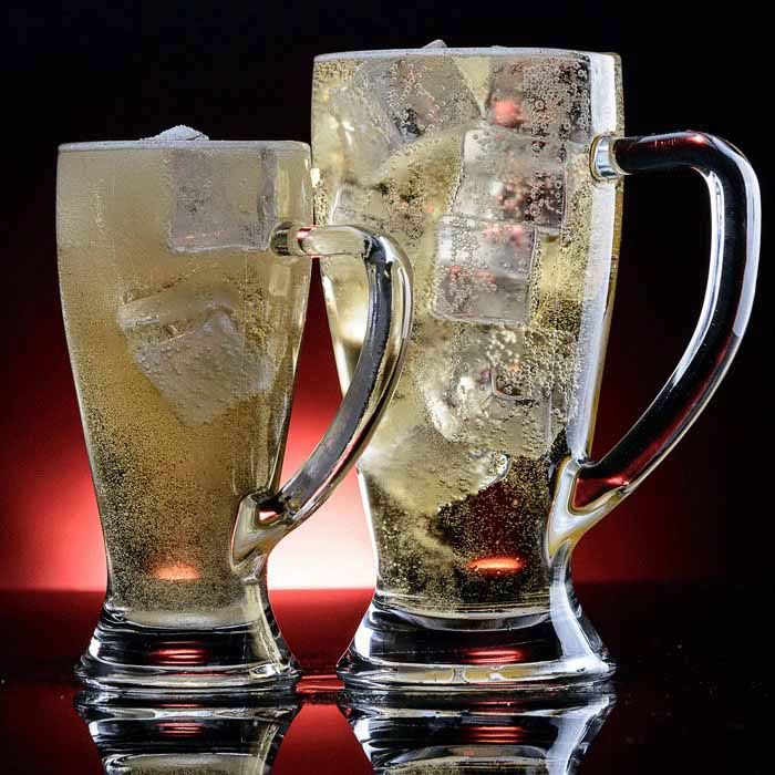 glass beer mug with handle
