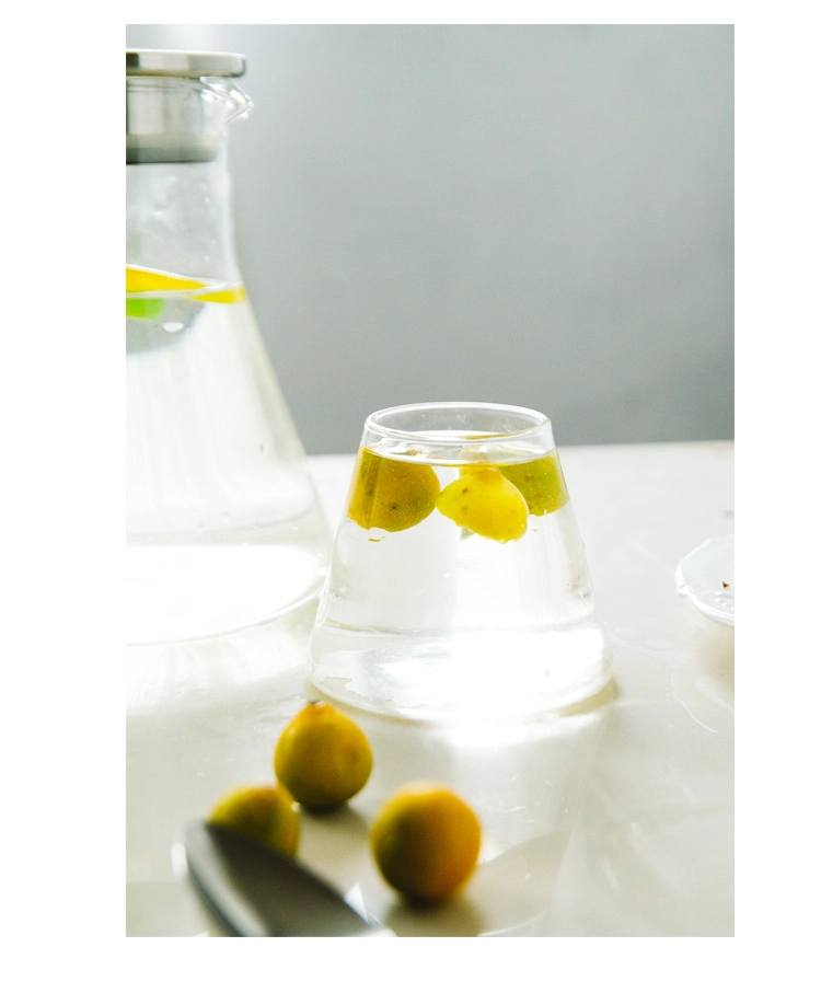 glass drinking cups