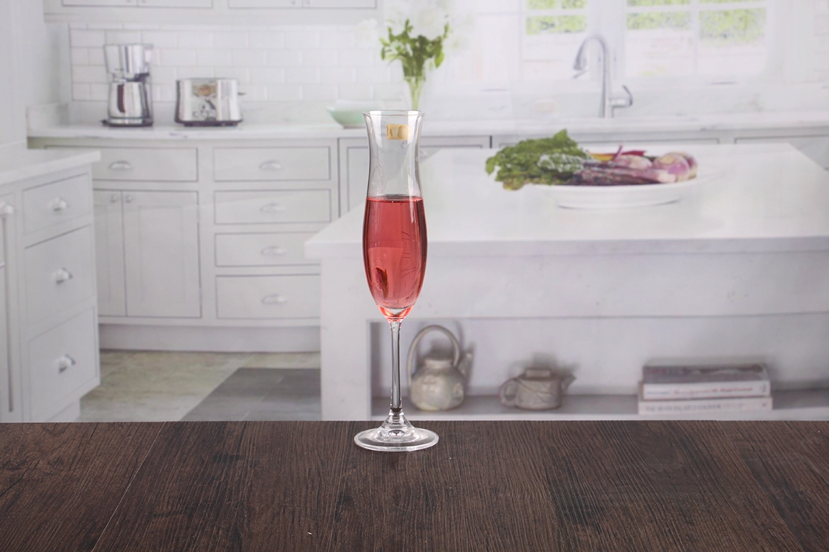 Champagne flute
