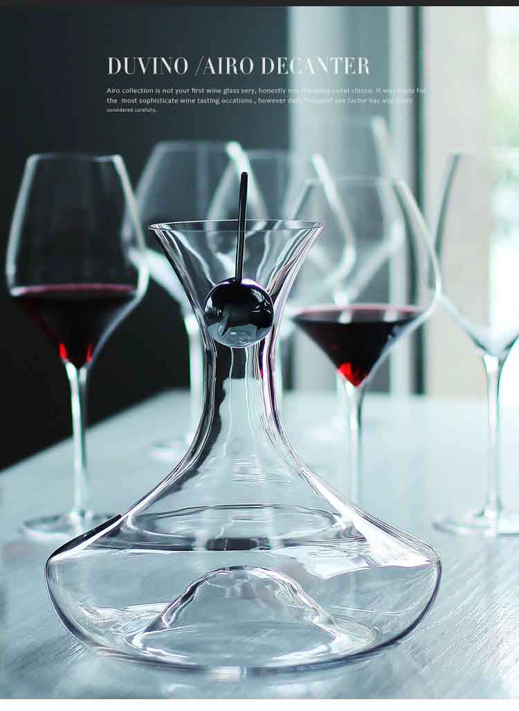 glass wine decanter