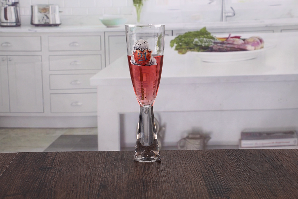 Patterned champagne flutes
