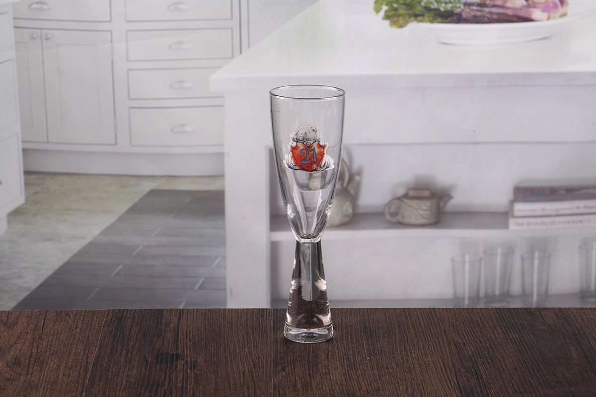 Patterned champagne flutes