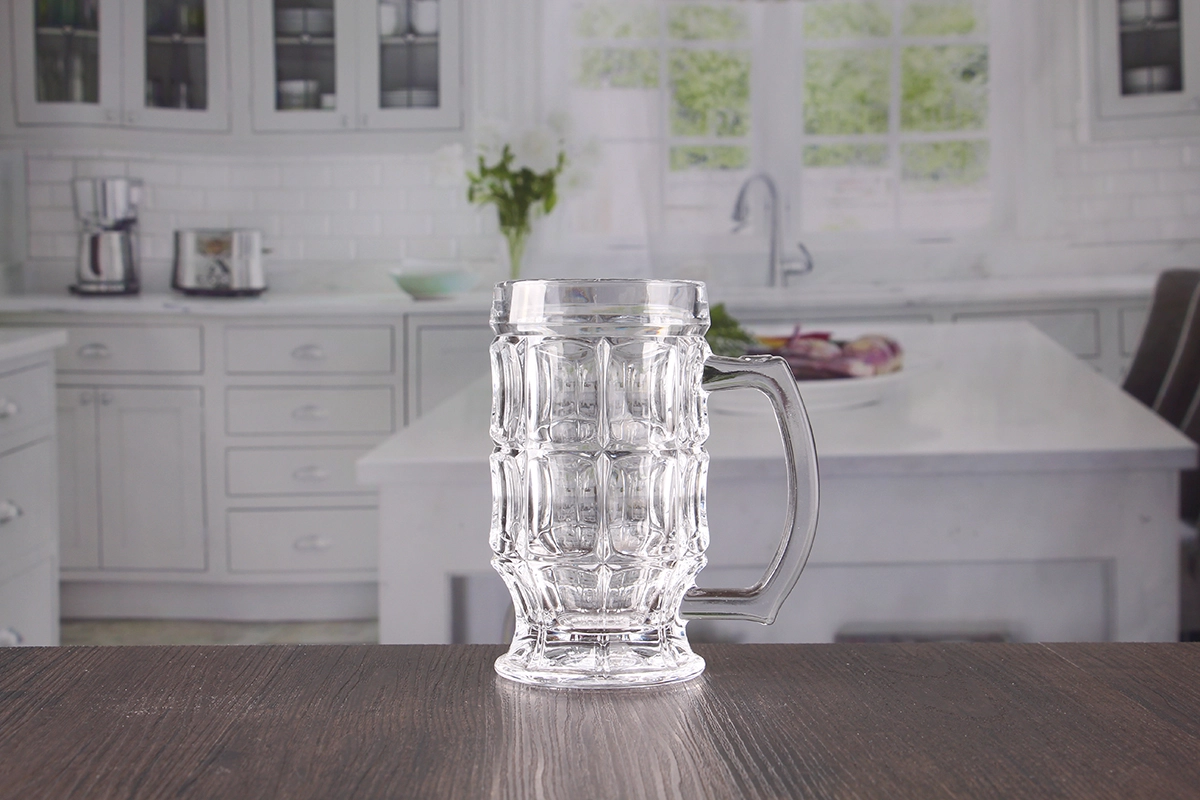 Chalice pint glasses