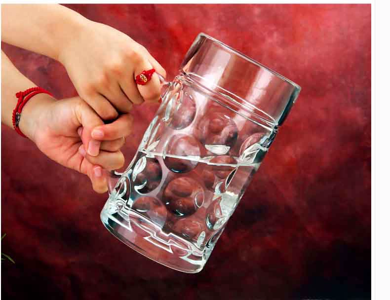 glass beer mugs