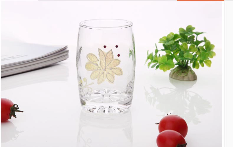 short wine glasses