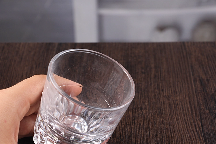 Whiskey tumbler
