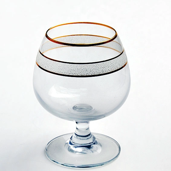 gold rimmed Whiskey glasses
