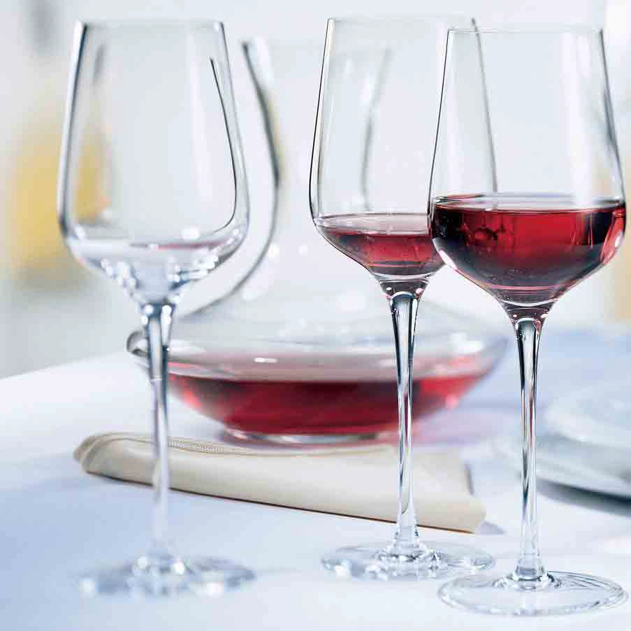 red wine glass