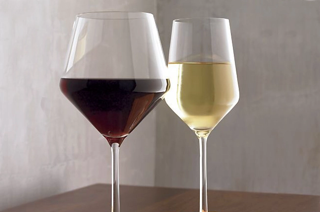 red wine glass