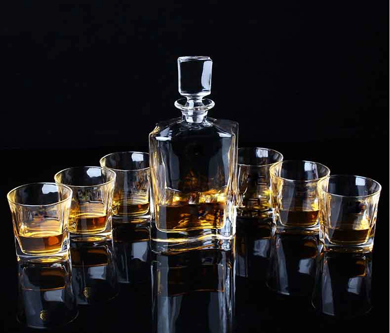 whiskey glasses set