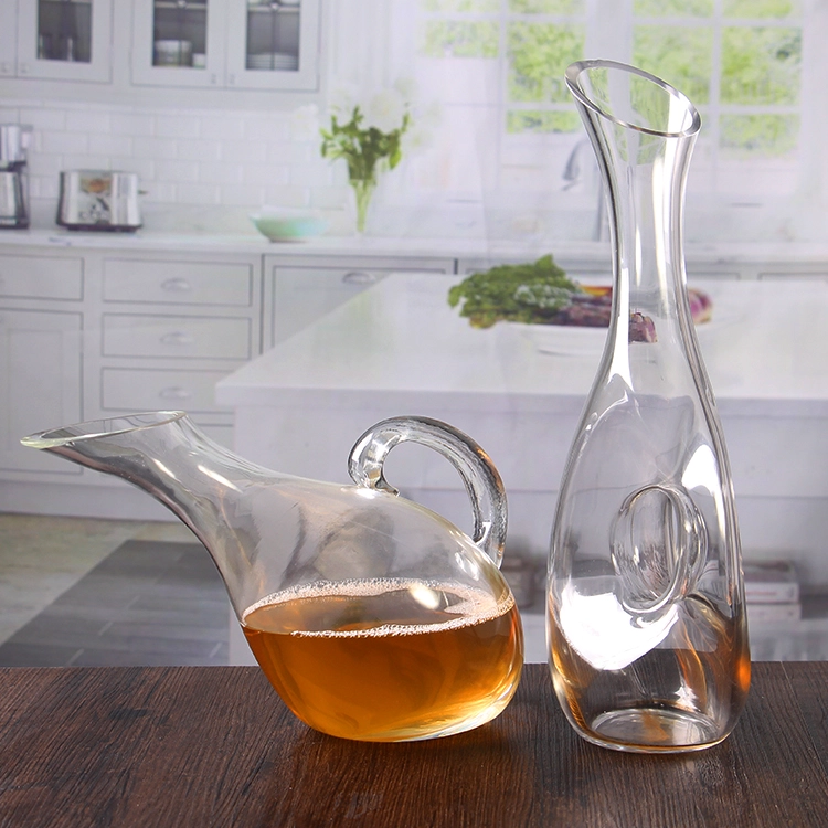 red wine decanter with handle