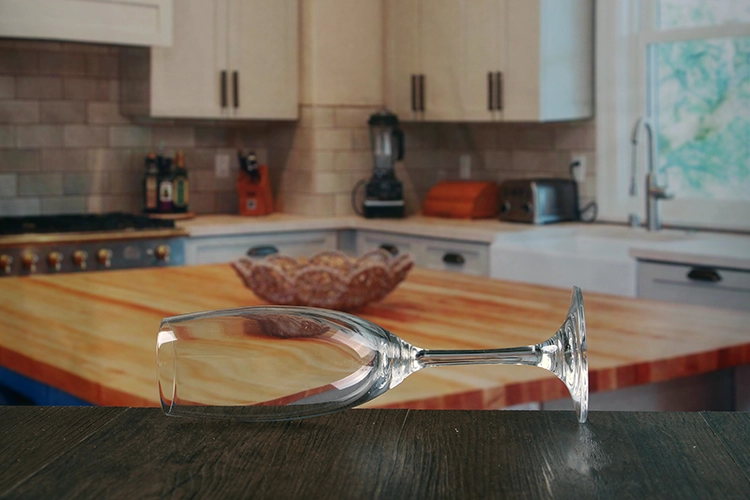 Champagne tumblers
