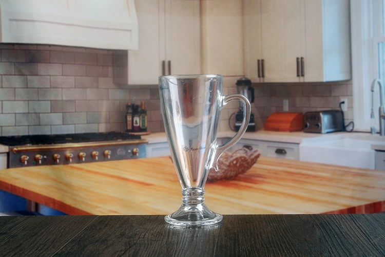 Unique beer mug with handle