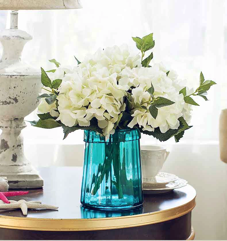 blue vases