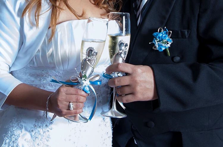 Toasting Flutes Wedding