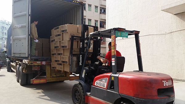 Wineglass supplier exports wine glasses to Holland