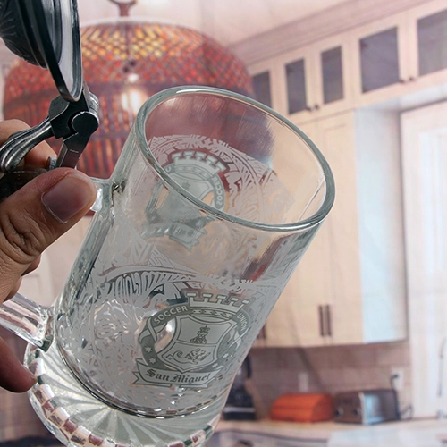 450ml personalized beer glasses with handle and metal lids supplier