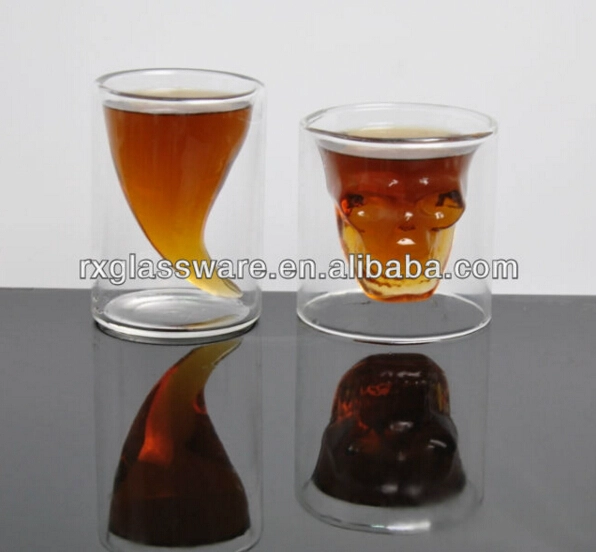 China manufacturer 50ml drinking horn shaped shot glass supplier