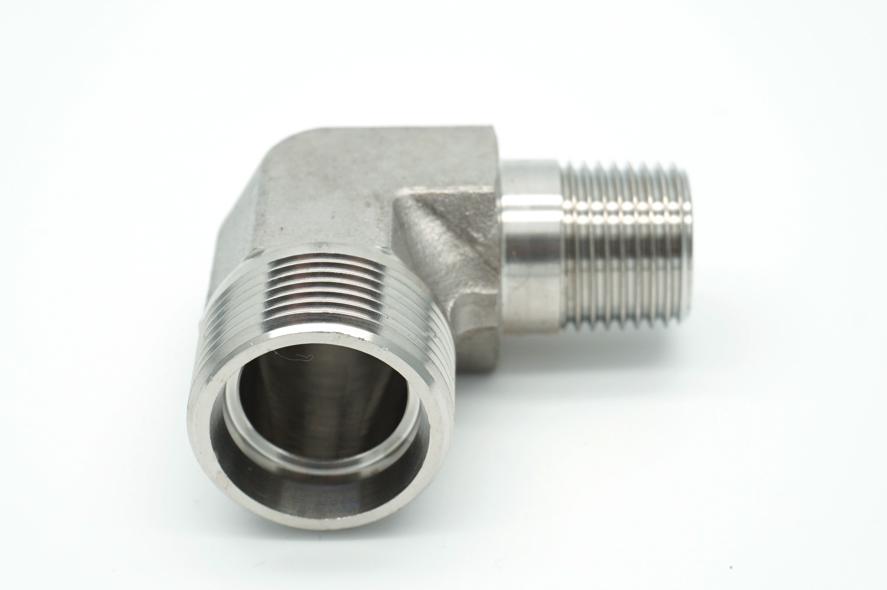 1CT9-SP 90 degree elbow BSPT Male