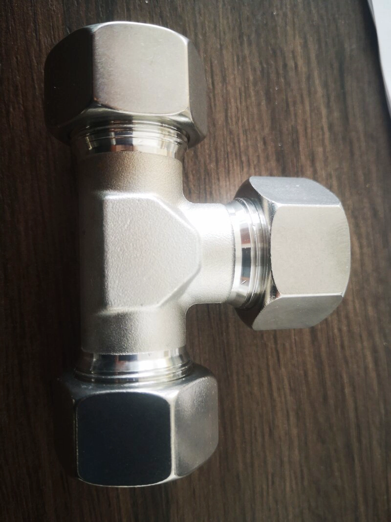 AC tee reducers