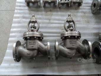 Titanium globe valve.JPG